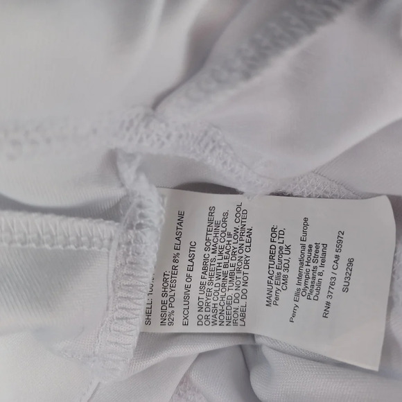 Grand Slam performance tennis skirt with shorts. - Picture 10 of 11